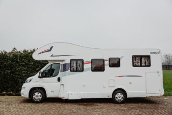 Camper 14: Rimor Seal 695 (automaat)