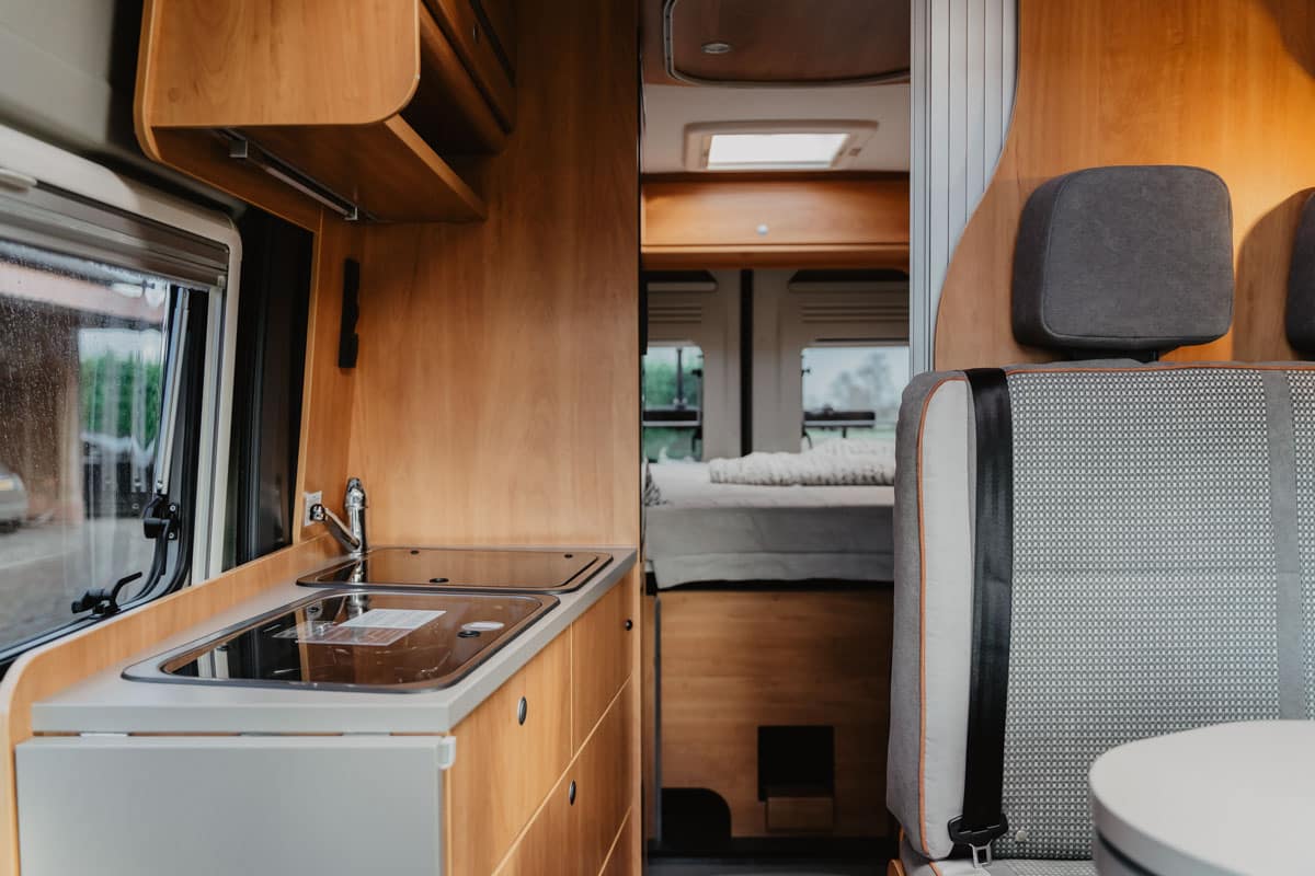 Camper 23: Pössl 2 Win R Plus (lengte 599cm) - Afbeelding 16