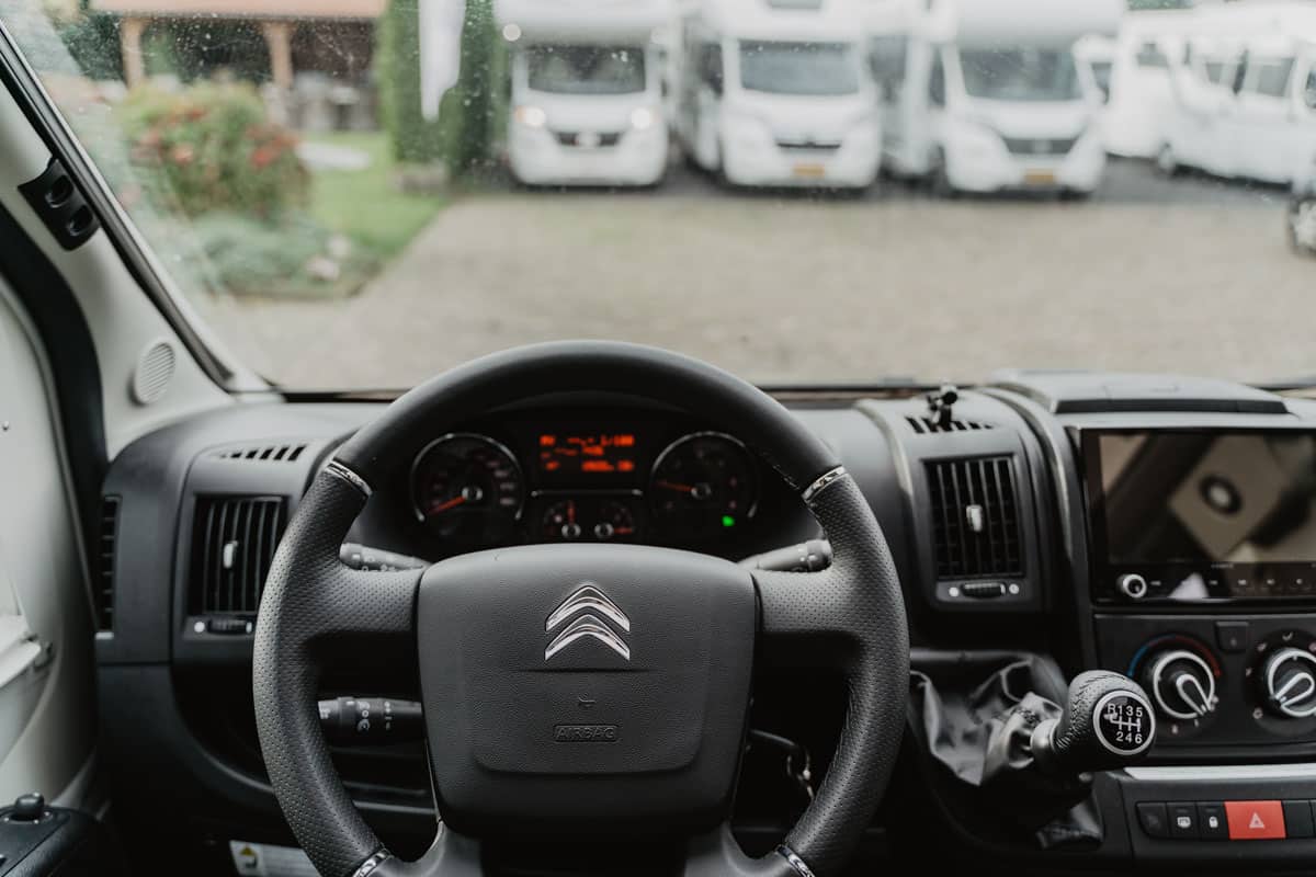 Adria Compact (Queensbed) , bouwjr 2021 / 67.000km - Afbeelding 17