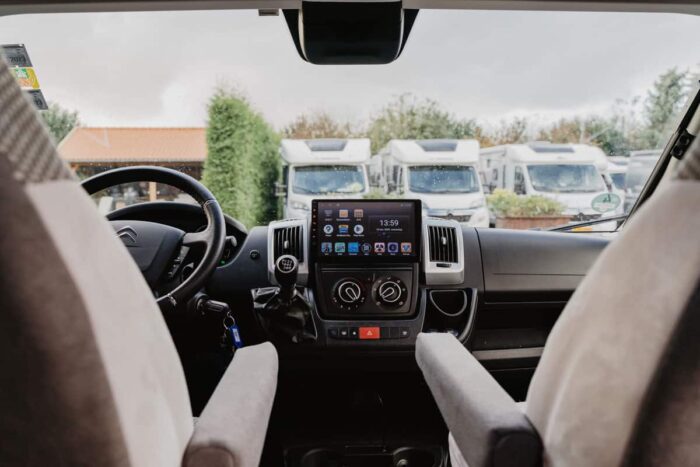 Pössl 2 Win R Plus (lengte 599cm) bouwjr 2022 -36900km - Afbeelding 20