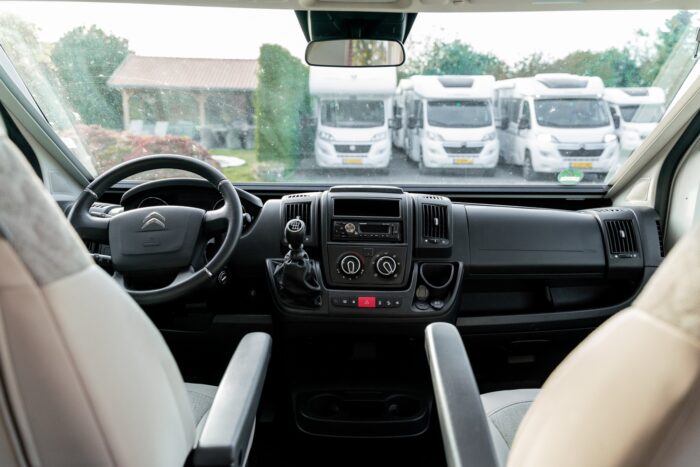 Camper 25: Adria Matrix 670 - 4p - Afbeelding 29
