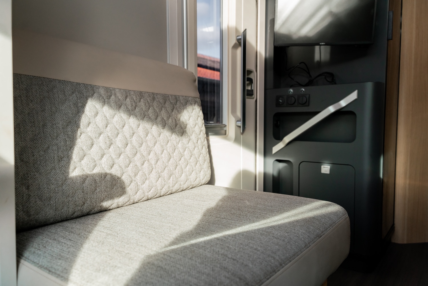 Camper 25: Adria Matrix 670 - 4p - Afbeelding 9