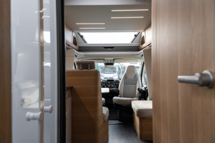 Camper 25: Adria Matrix 670 - 4p - Afbeelding 5