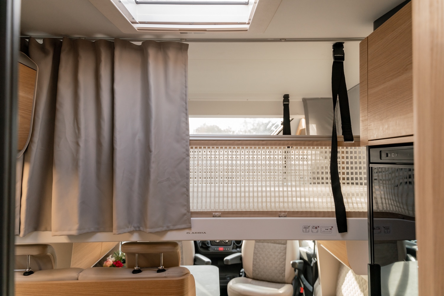 Camper 25: Adria Matrix 670 - 4p - Afbeelding 19