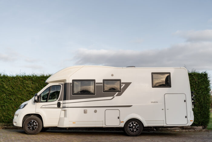 Camper 25: Adria Matrix 670 - 4p